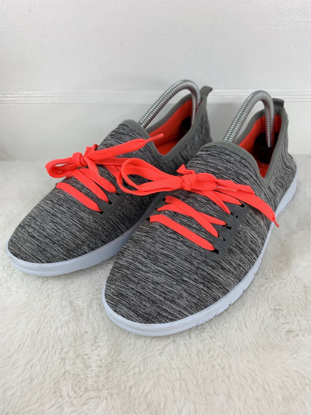 Pro Player Women’s Gray Sneakers Size 9 – Casual Tennis Yoga Shoes